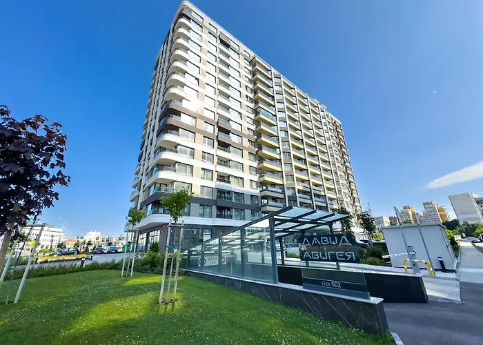 Wings 1 Bedroom Luxury-free Parking Διαμέρισμα