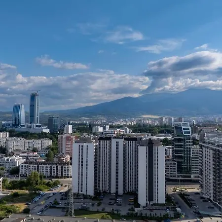 Wings 1 Bedroom Luxury-free Parking